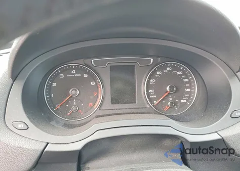 2018 Audi Q3 Premium z USA, uszkodzony, nr VIN WA1ECCFS2JR007773